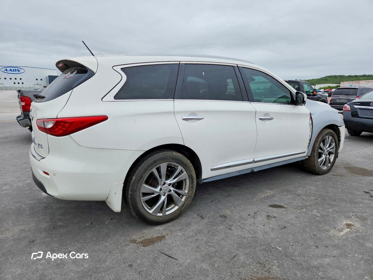Infiniti JX 2013