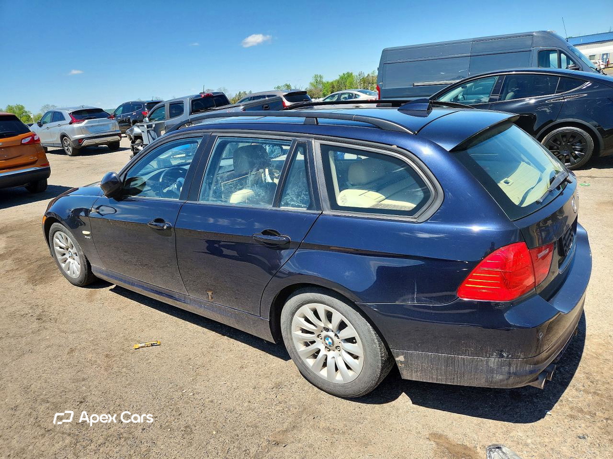 BMW Series 3 2009