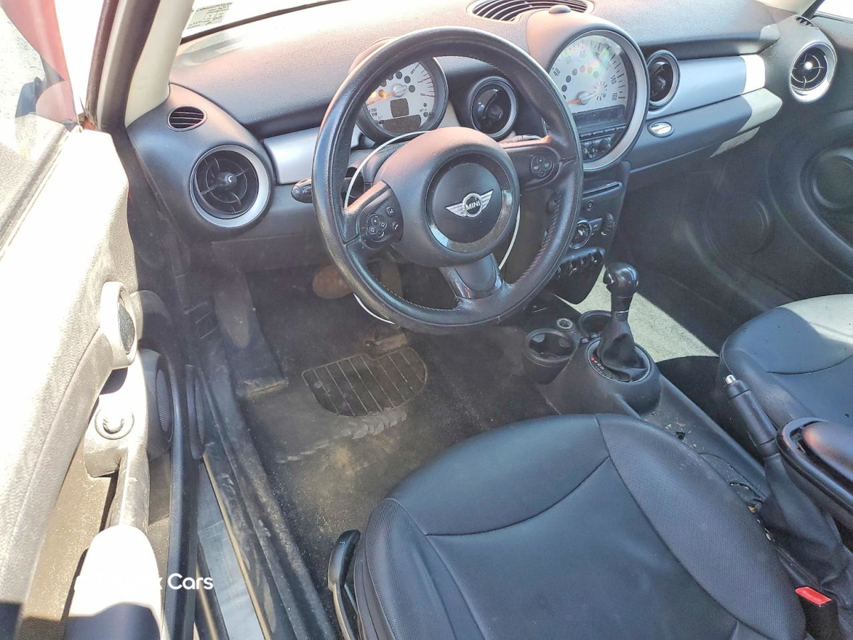 MINI Cooper 2012