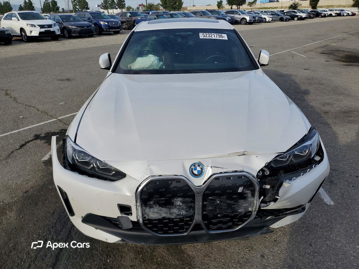 BMW i4 2023