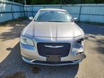 Chrysler 300 2017
