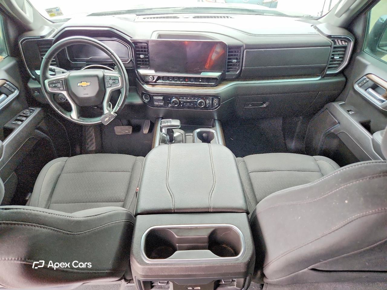 Chevrolet Silverado 2025