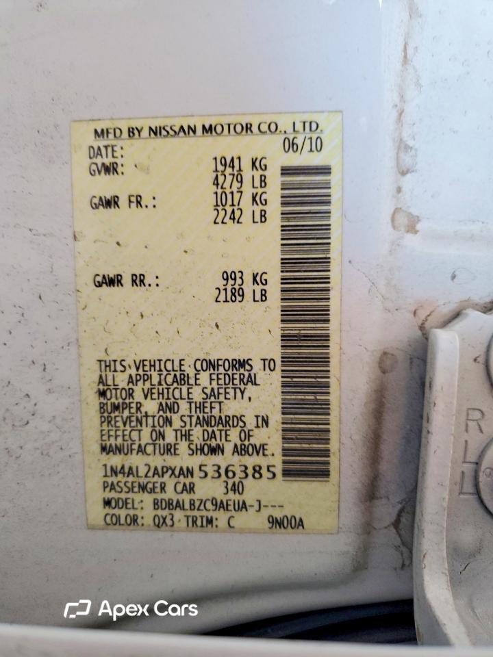 Nissan Altima 2010