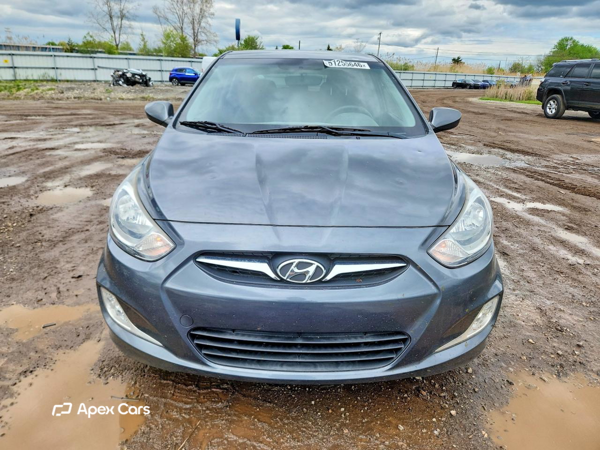 Hyundai Accent 2012