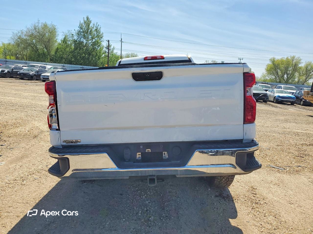 Chevrolet Silverado 2021