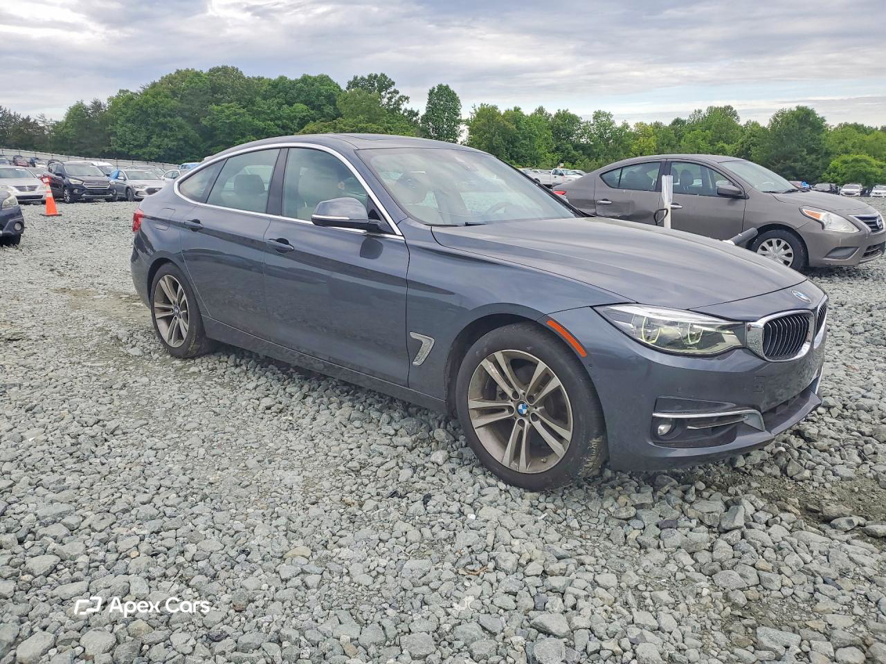 BMW Series 3 2019