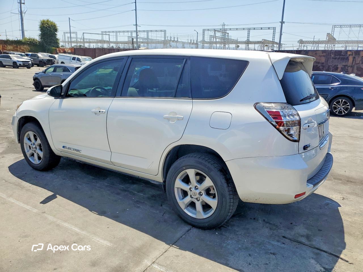 Toyota RAV 4 2014