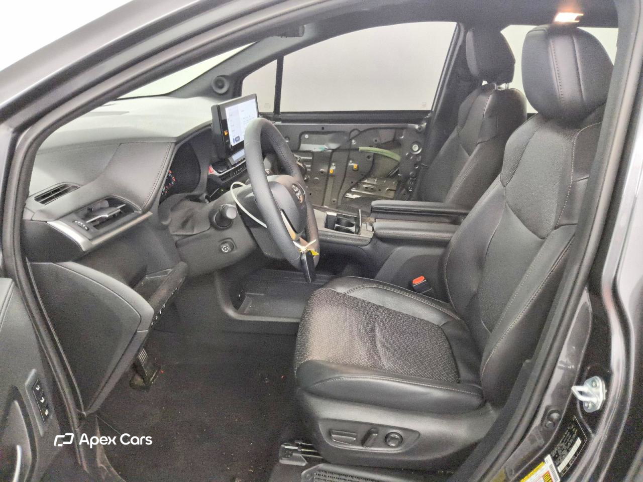 Toyota Sienna 2025