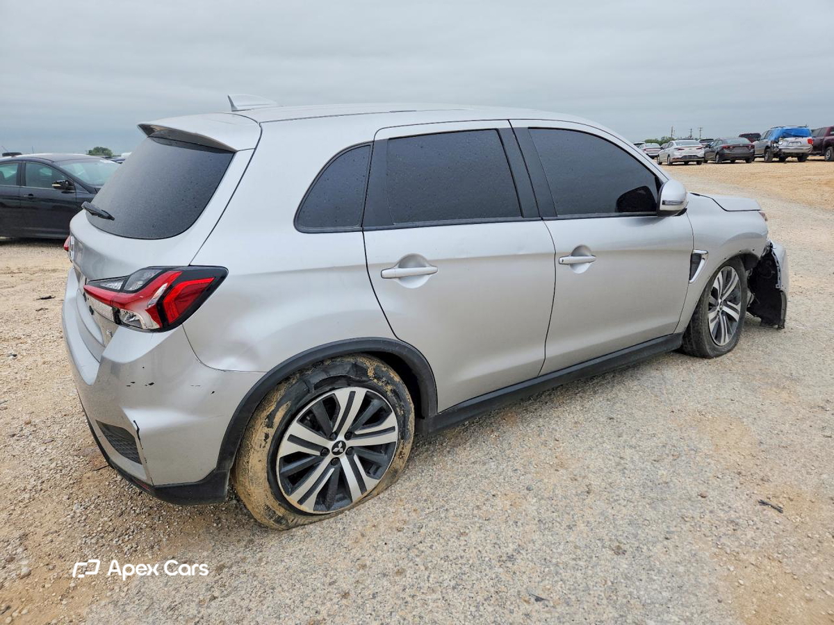 Mitsubishi Outlander 2021