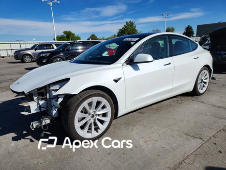 Tesla Model 3 2022 - Image 1 of 13