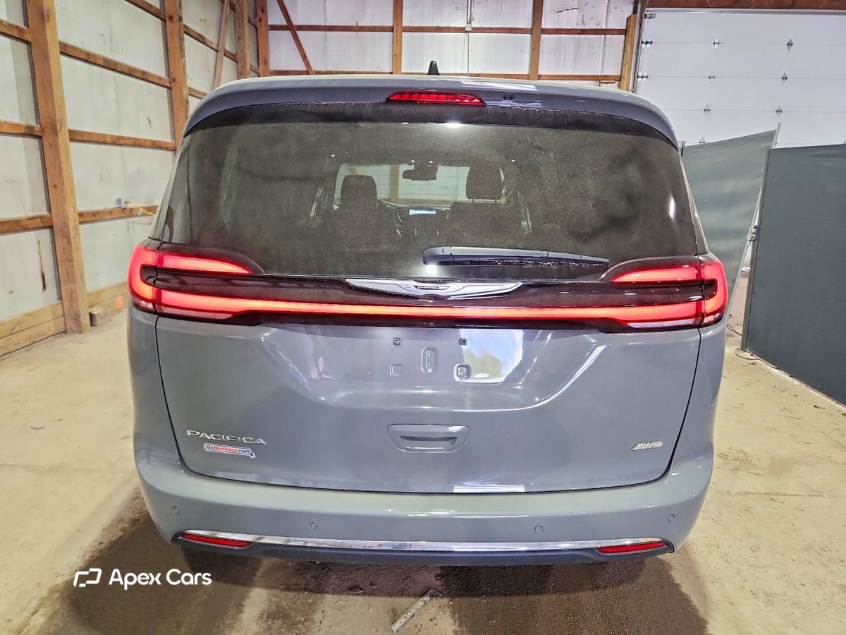 Chrysler Pacifica 2024