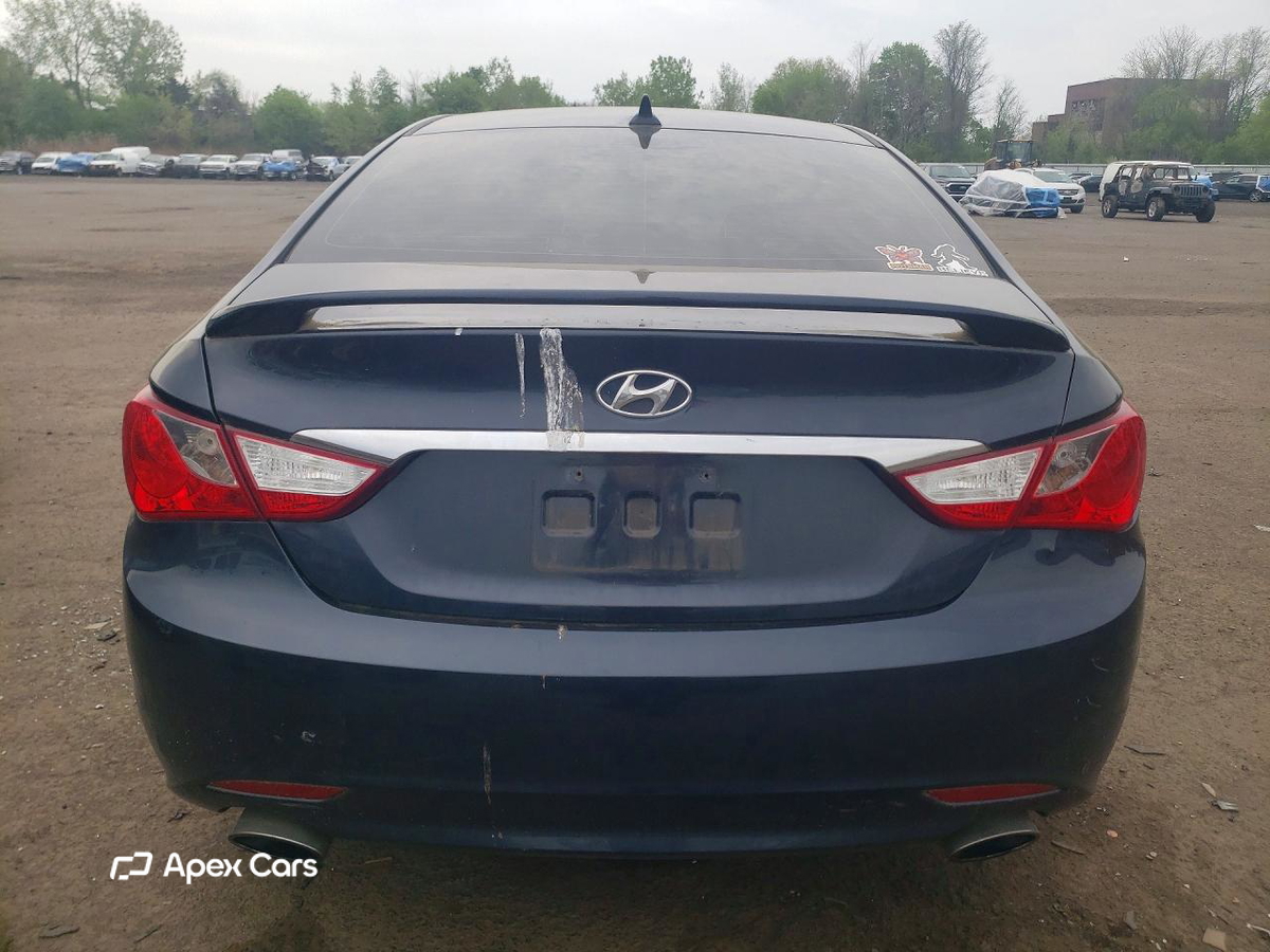 Hyundai Sonata 2011