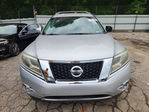 Nissan Pathfinder 2016