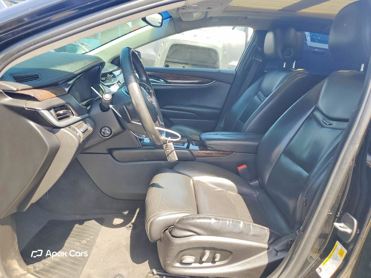 Cadillac XTS 2013