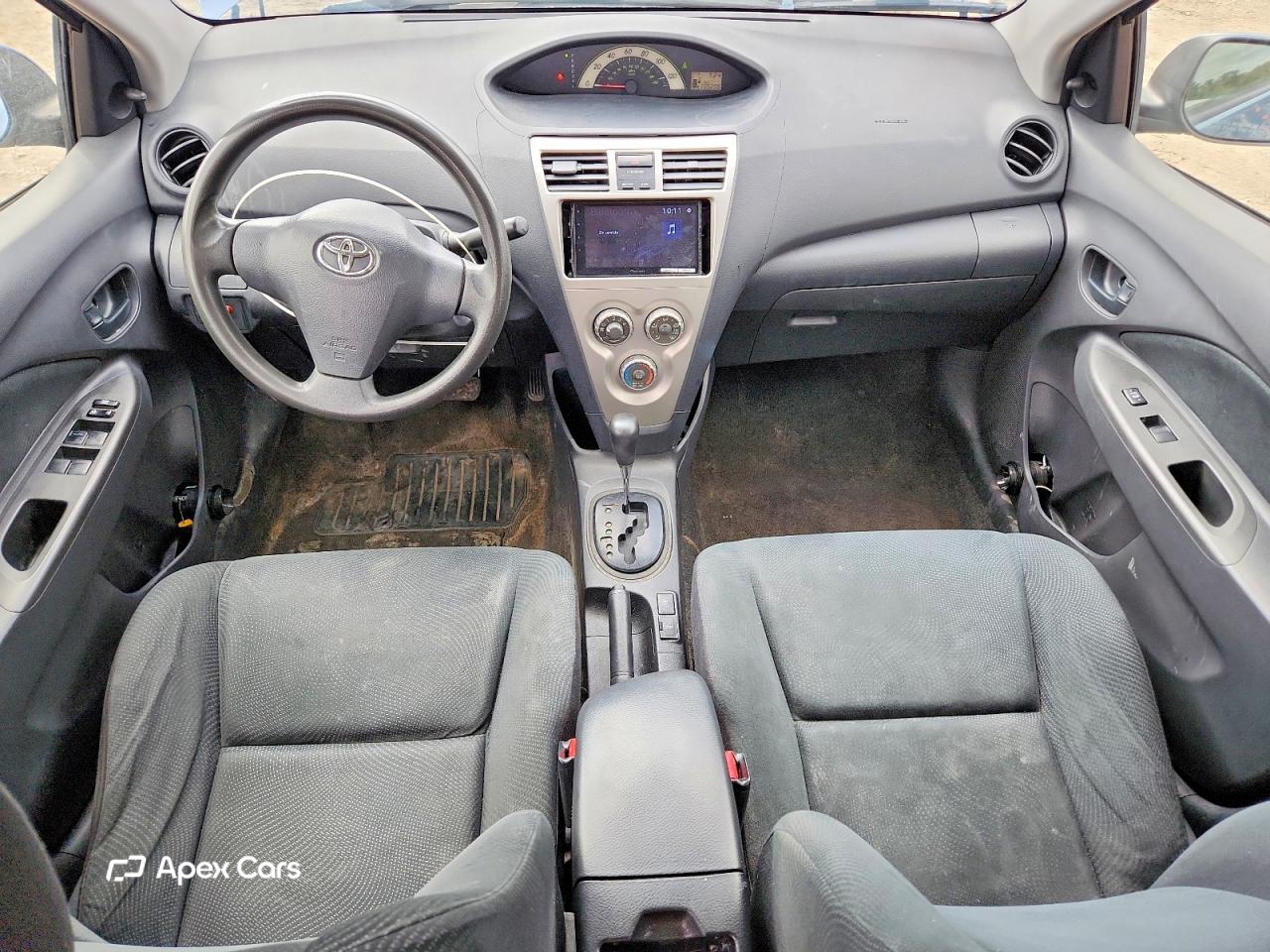 Toyota Yaris 2012