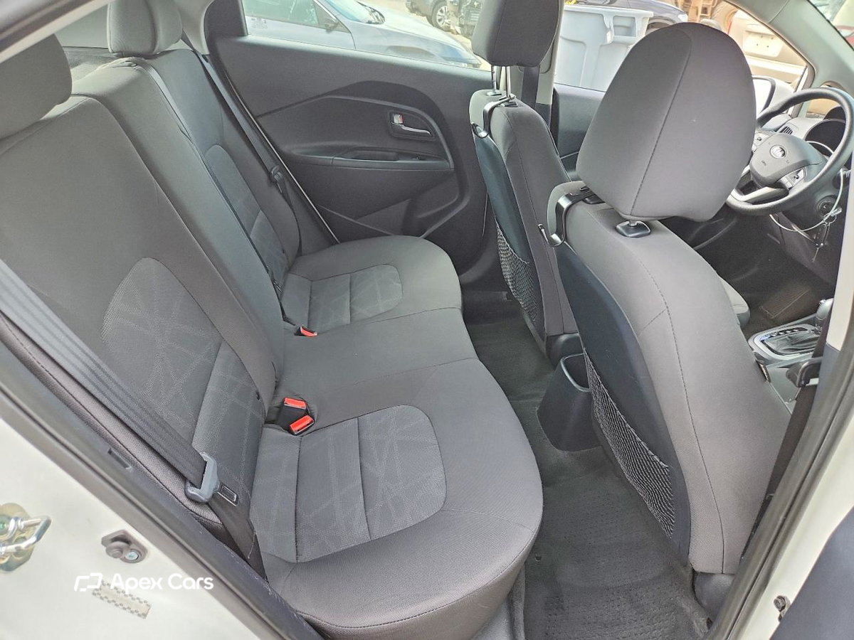 Kia Rio 2015