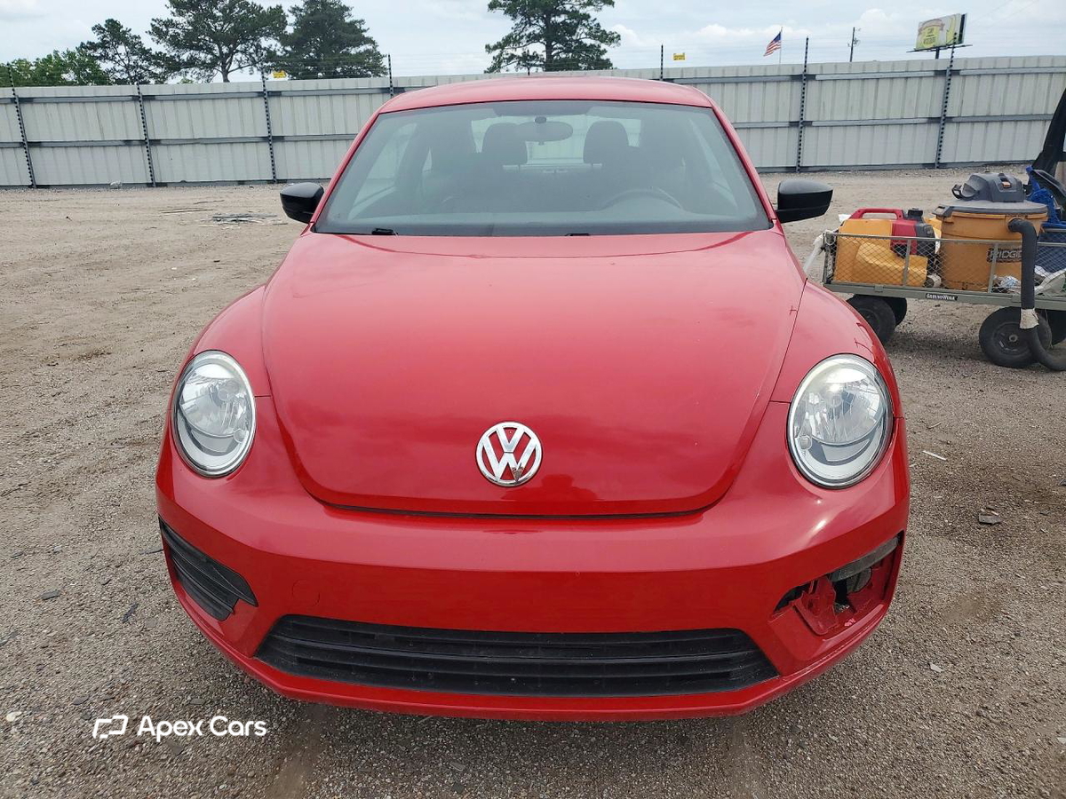 Volkswagen Beetle 2018