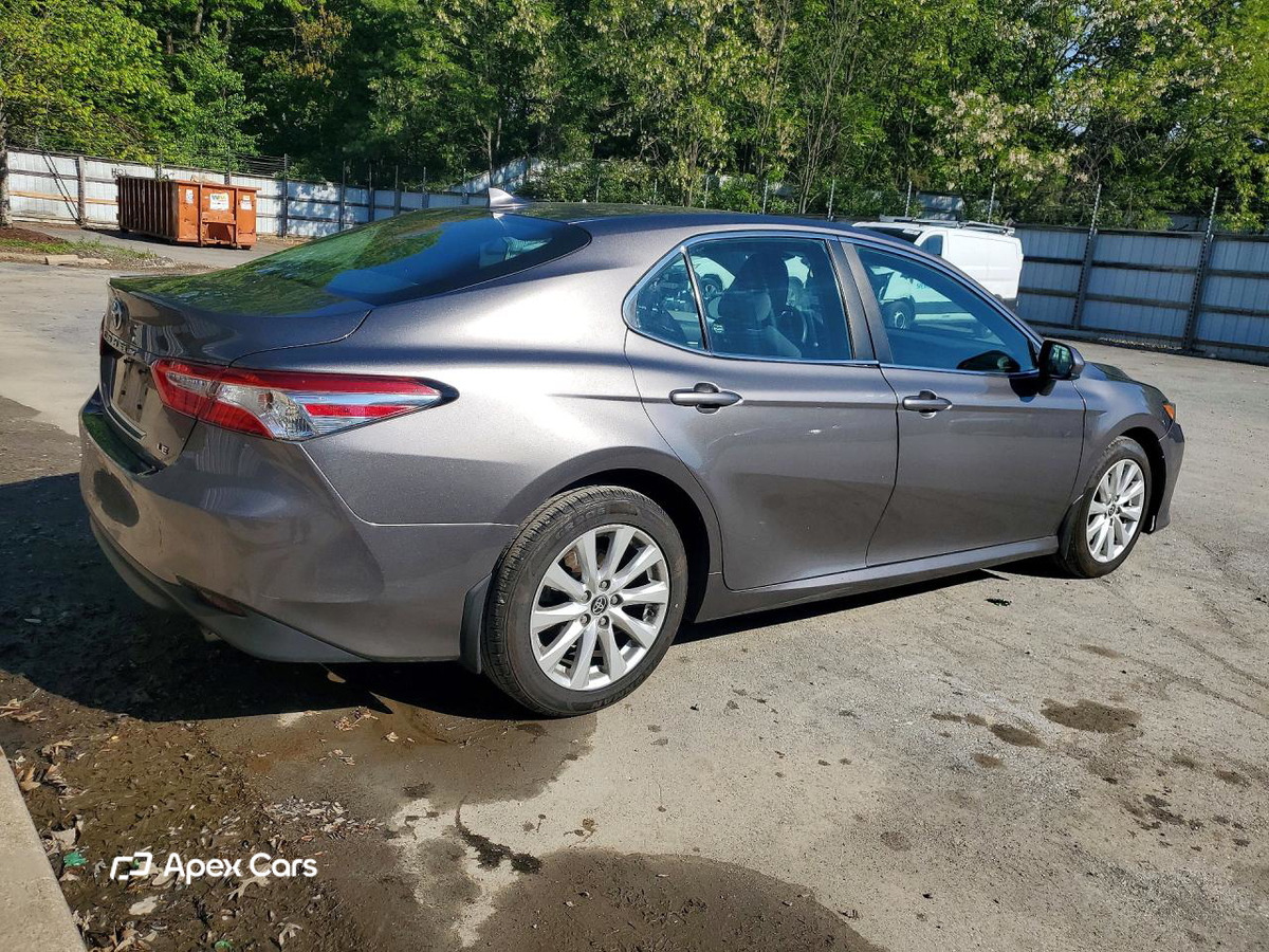 Toyota Camry 2020