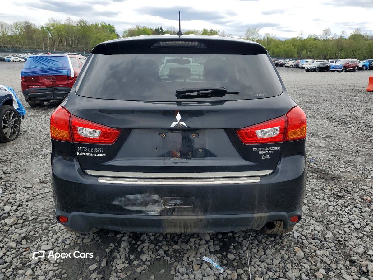 Mitsubishi Outlander 2016