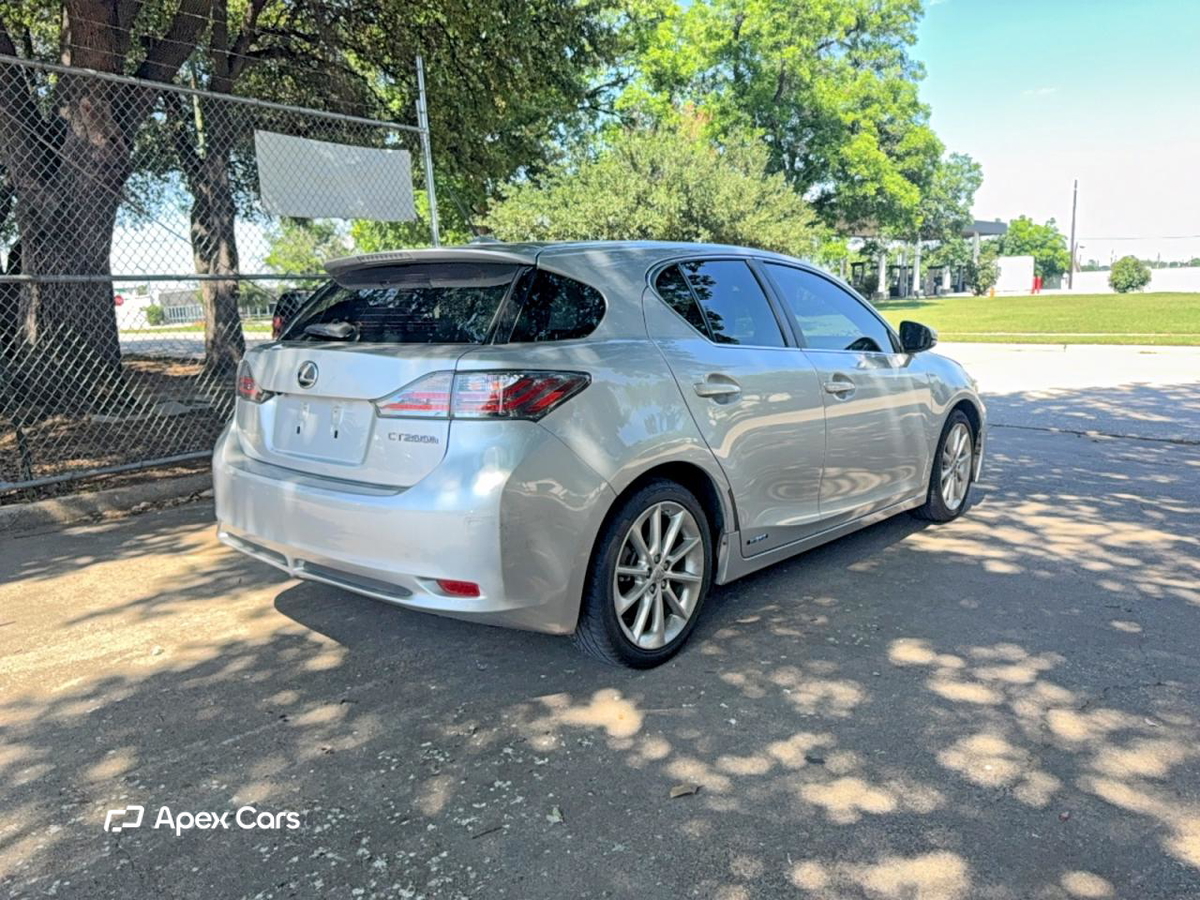 Lexus CT 2011