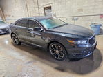 Ford Taurus 2015