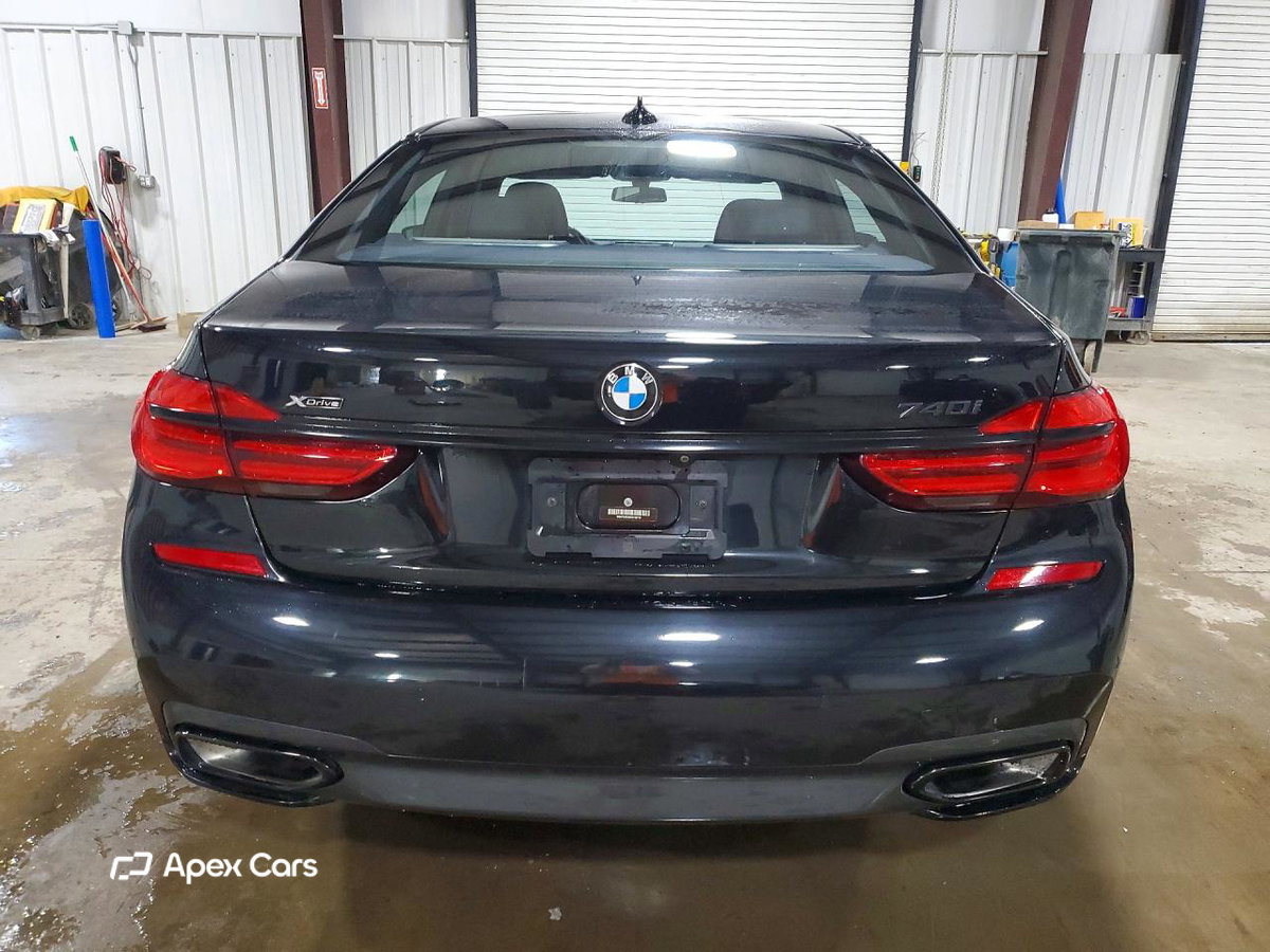 BMW Series 7 2019
