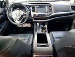 Toyota Highlander 2016