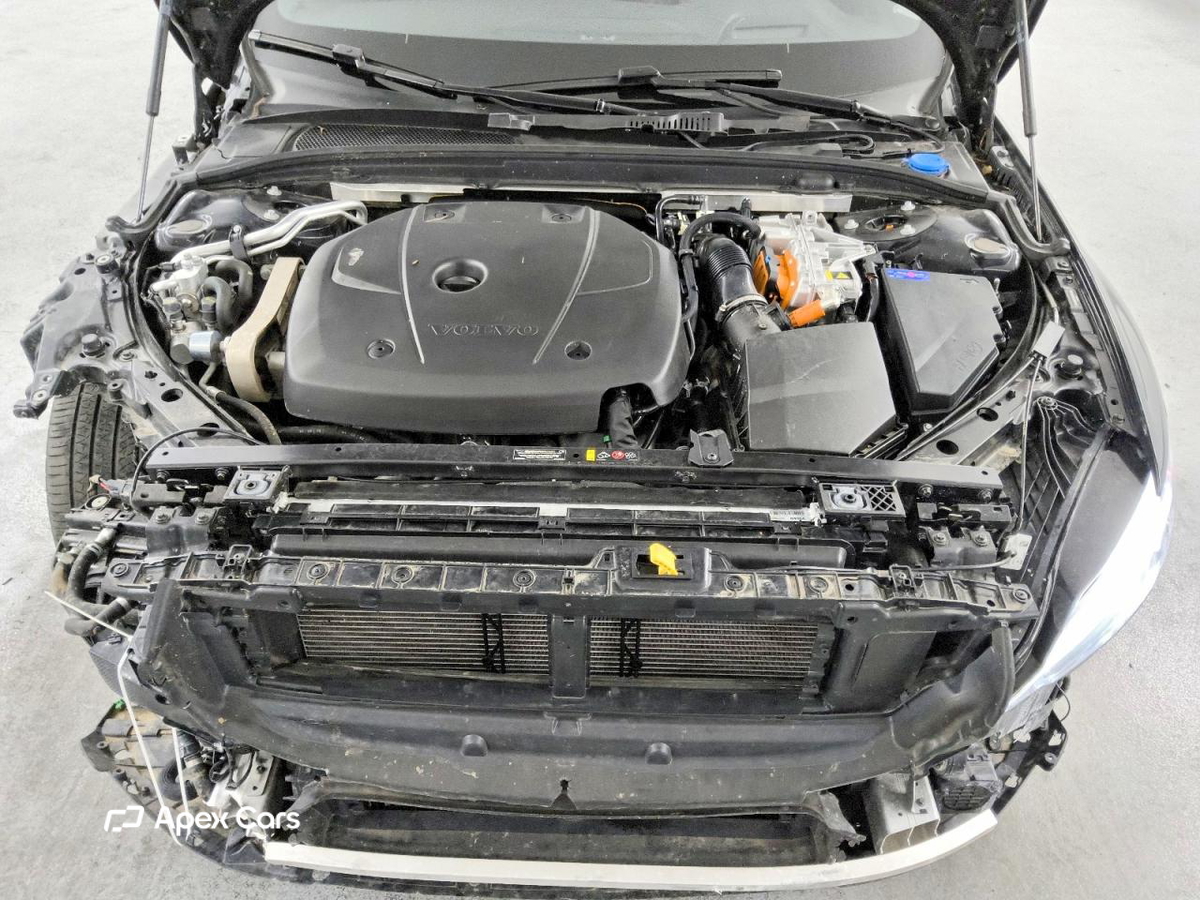 Volvo S60 2025
