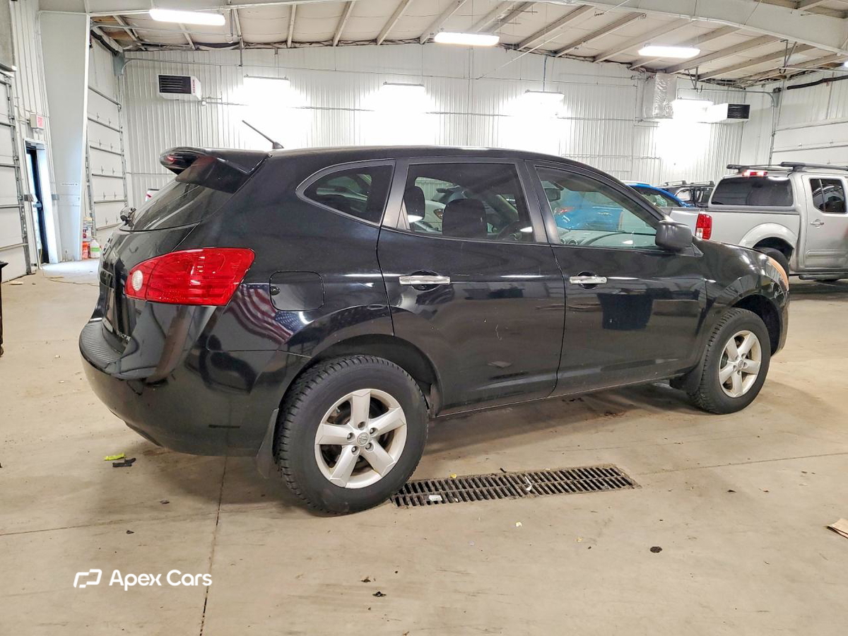 Nissan Rogue 2010