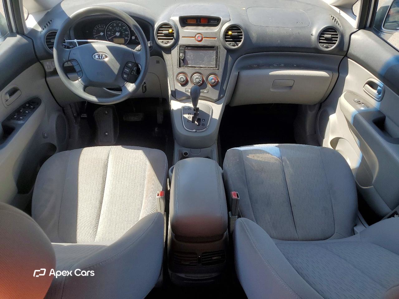 Kia Rondo 2008