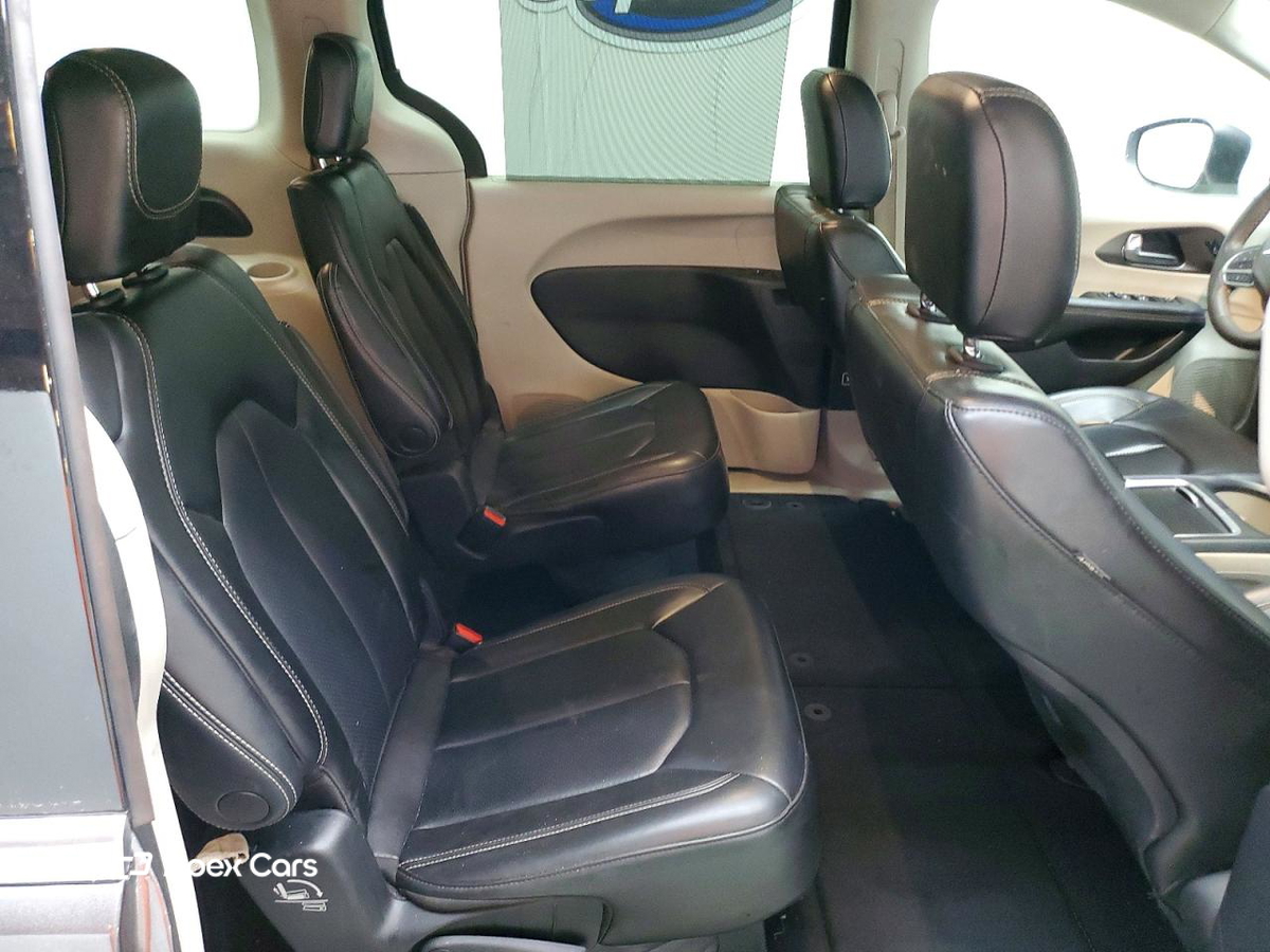 Chrysler Pacifica 2023