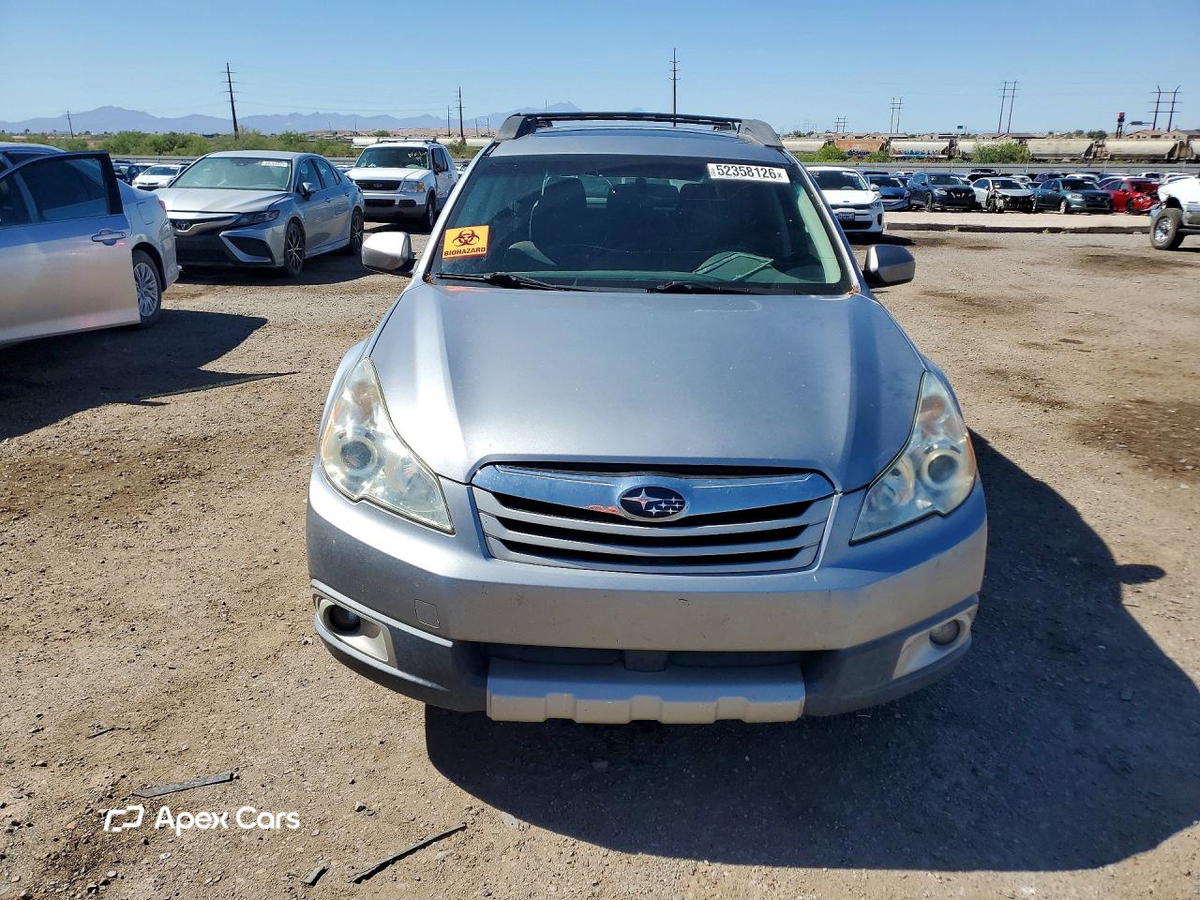 Subaru Outback 2011