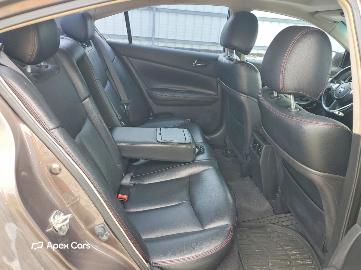 Nissan Maxima 2013