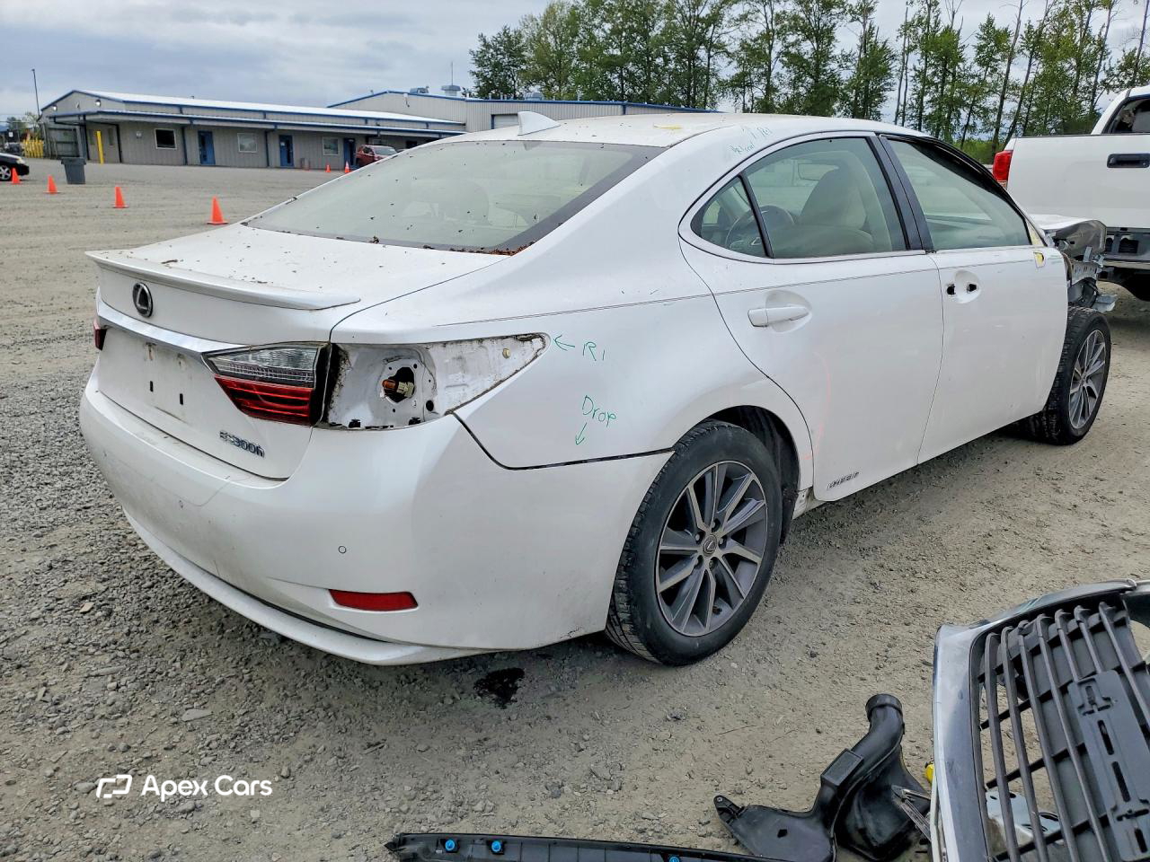 Lexus ES 2016