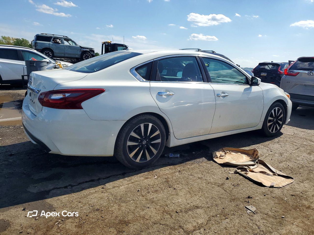 Nissan Altima 2018