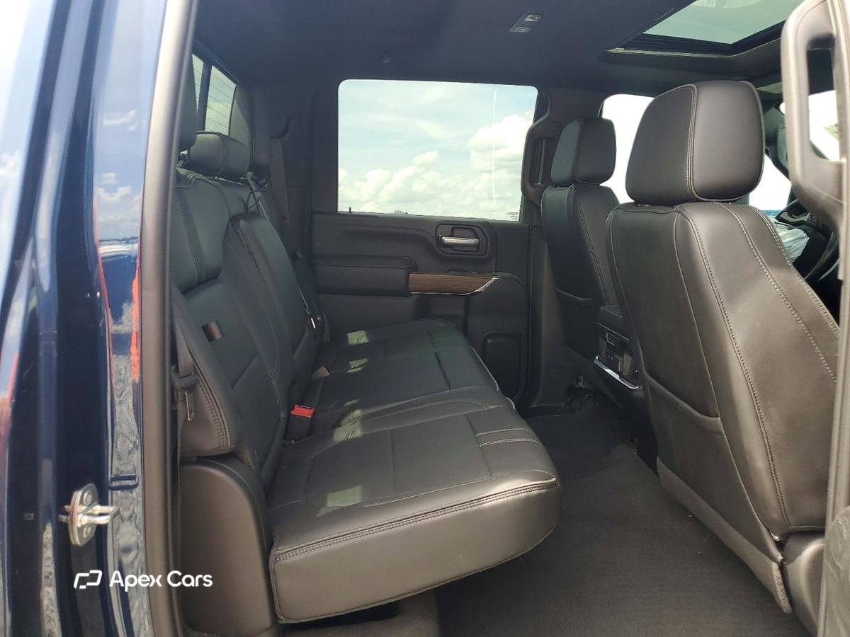 Chevrolet Silverado 2021