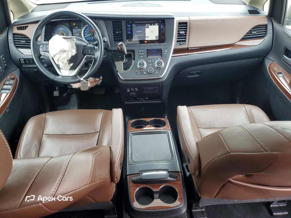 Toyota Sienna 2017