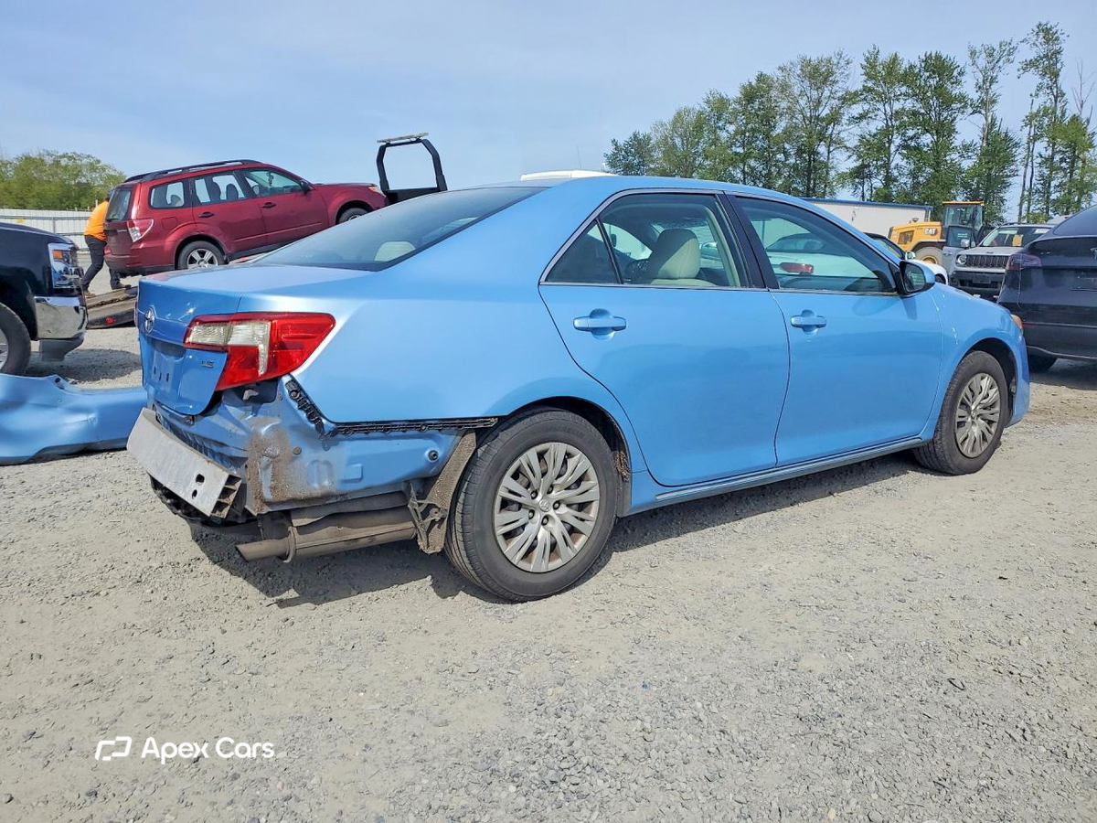 Toyota Camry 2012