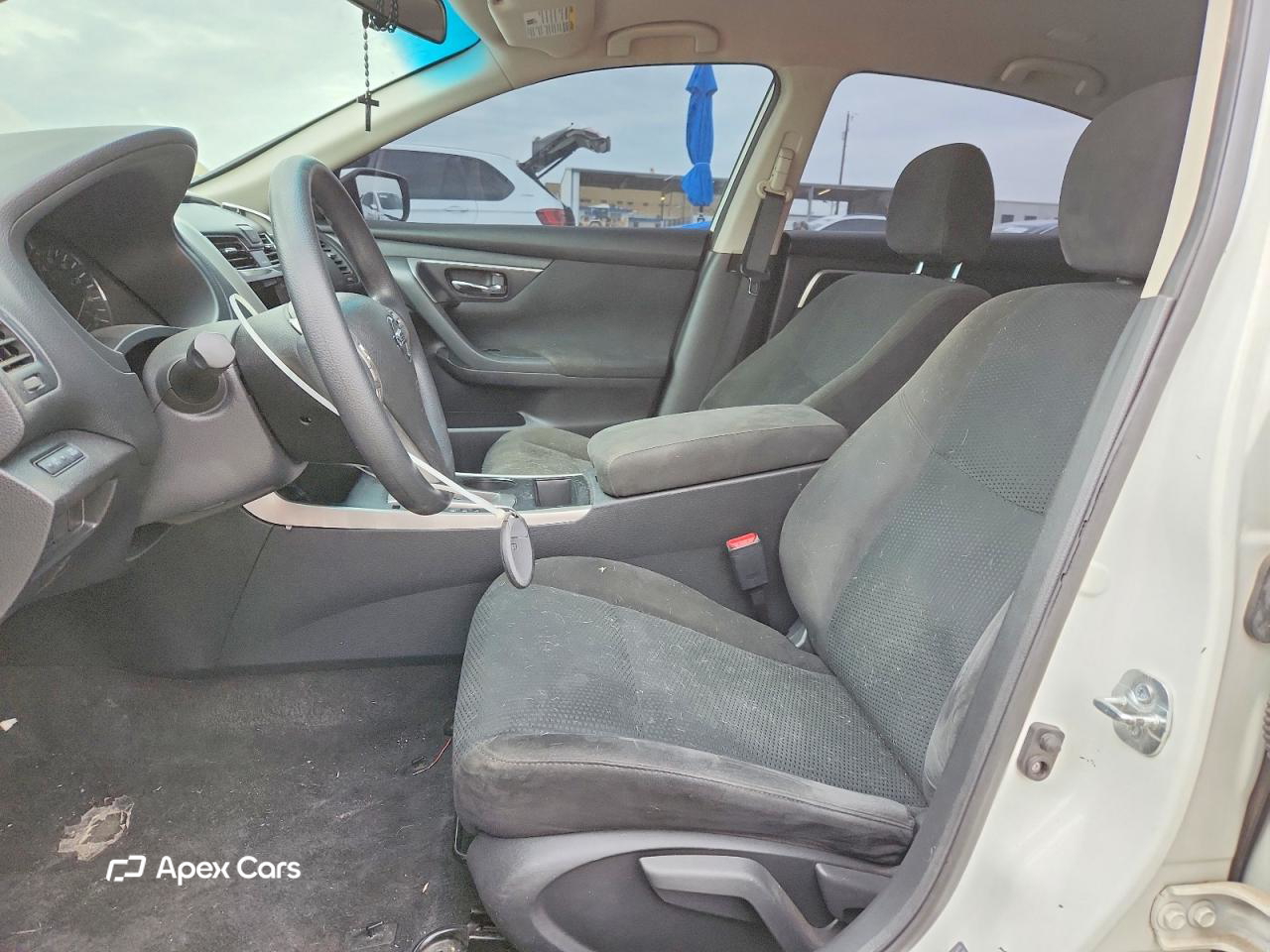 Nissan Altima 2015