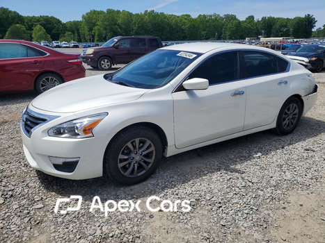 Nissan Altima 2015 - Image 1 of 13