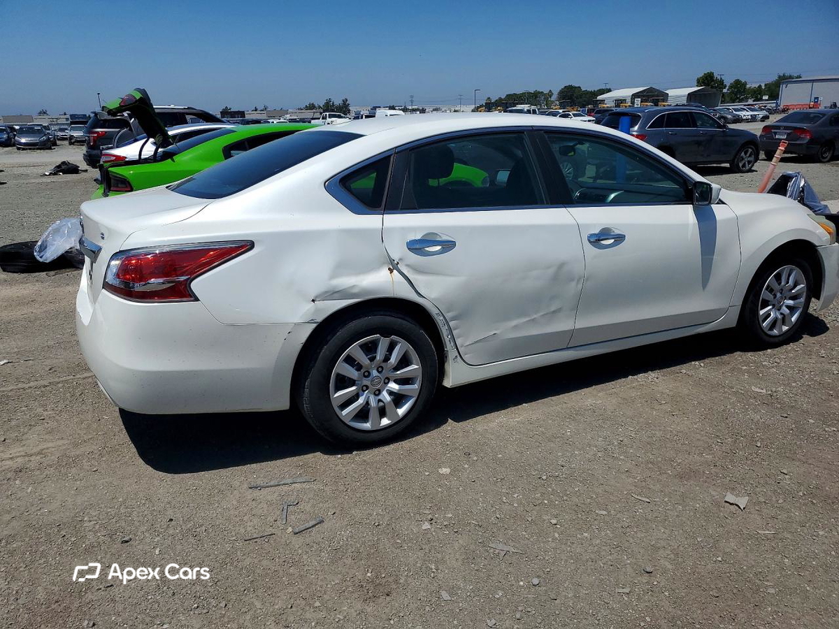 Nissan Altima 2015