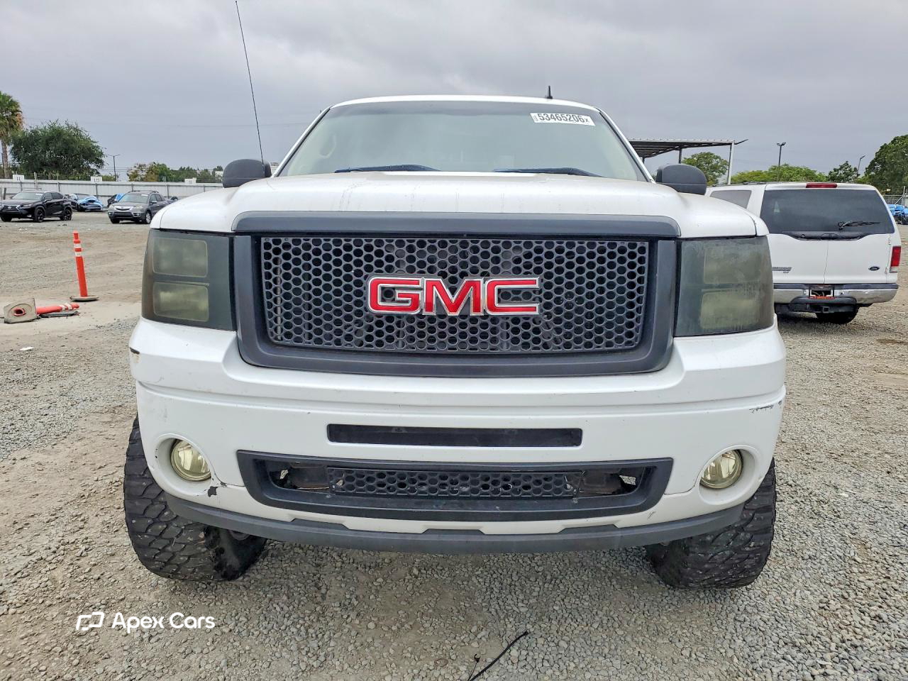 GMC Sierra 2011