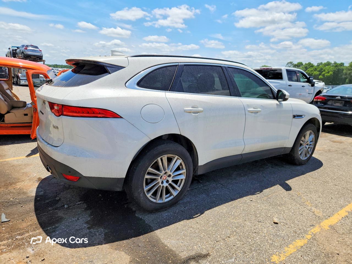 Jaguar F-Pace 2017