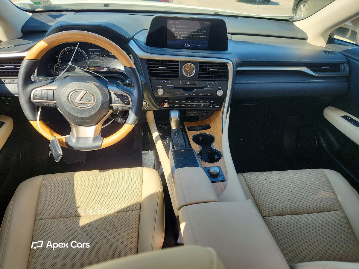 Lexus RX 2021