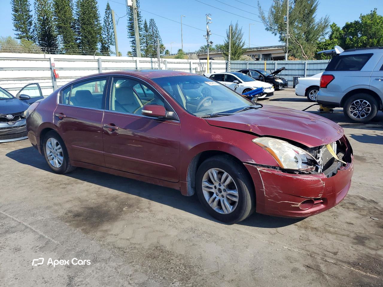 Nissan Altima 2011