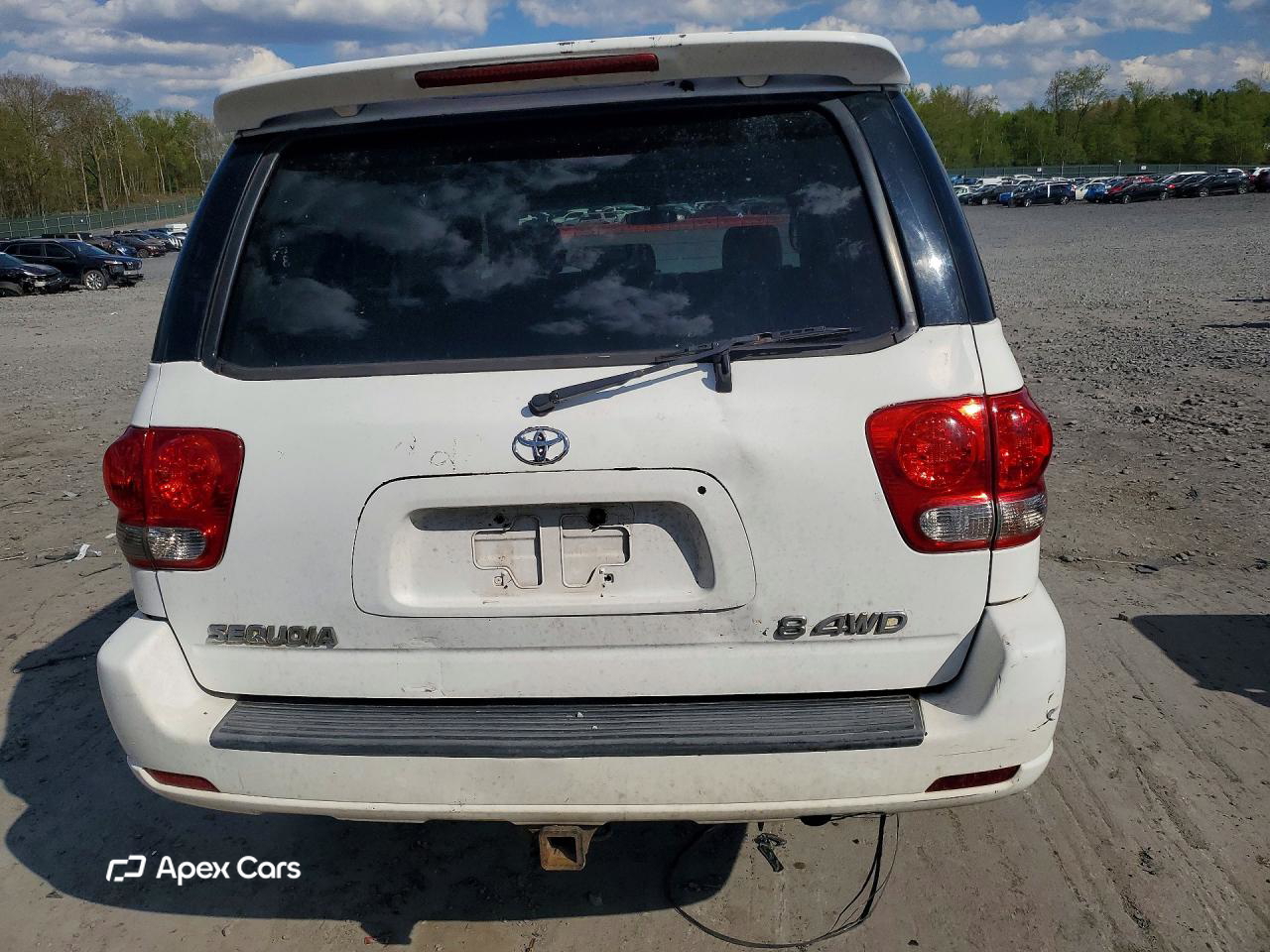 Toyota Sequoia 2005