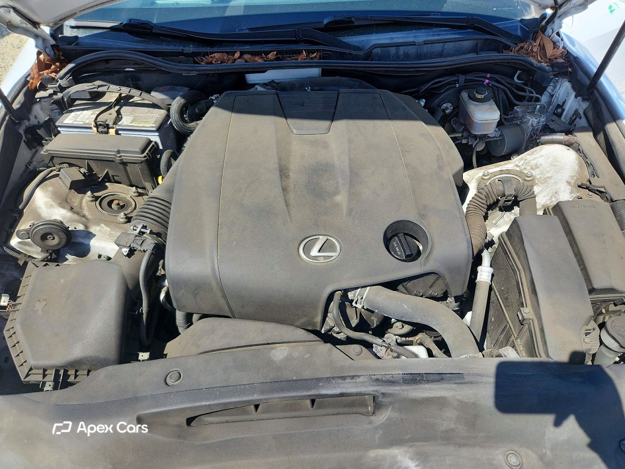 Lexus IS 2015
