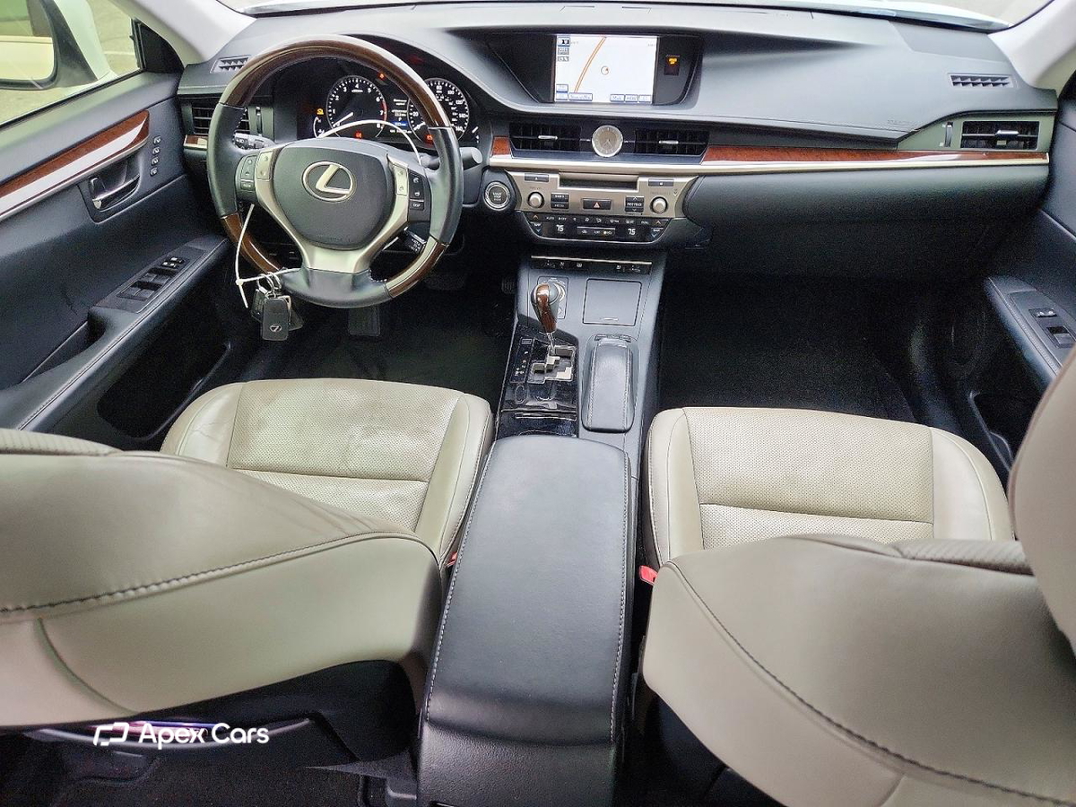 Lexus ES 2013