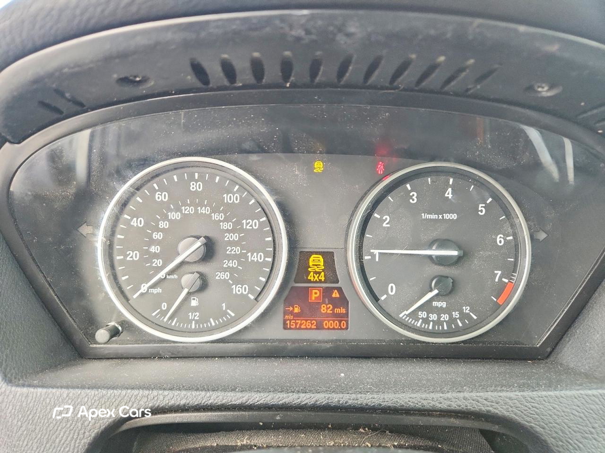 BMW X5 2011