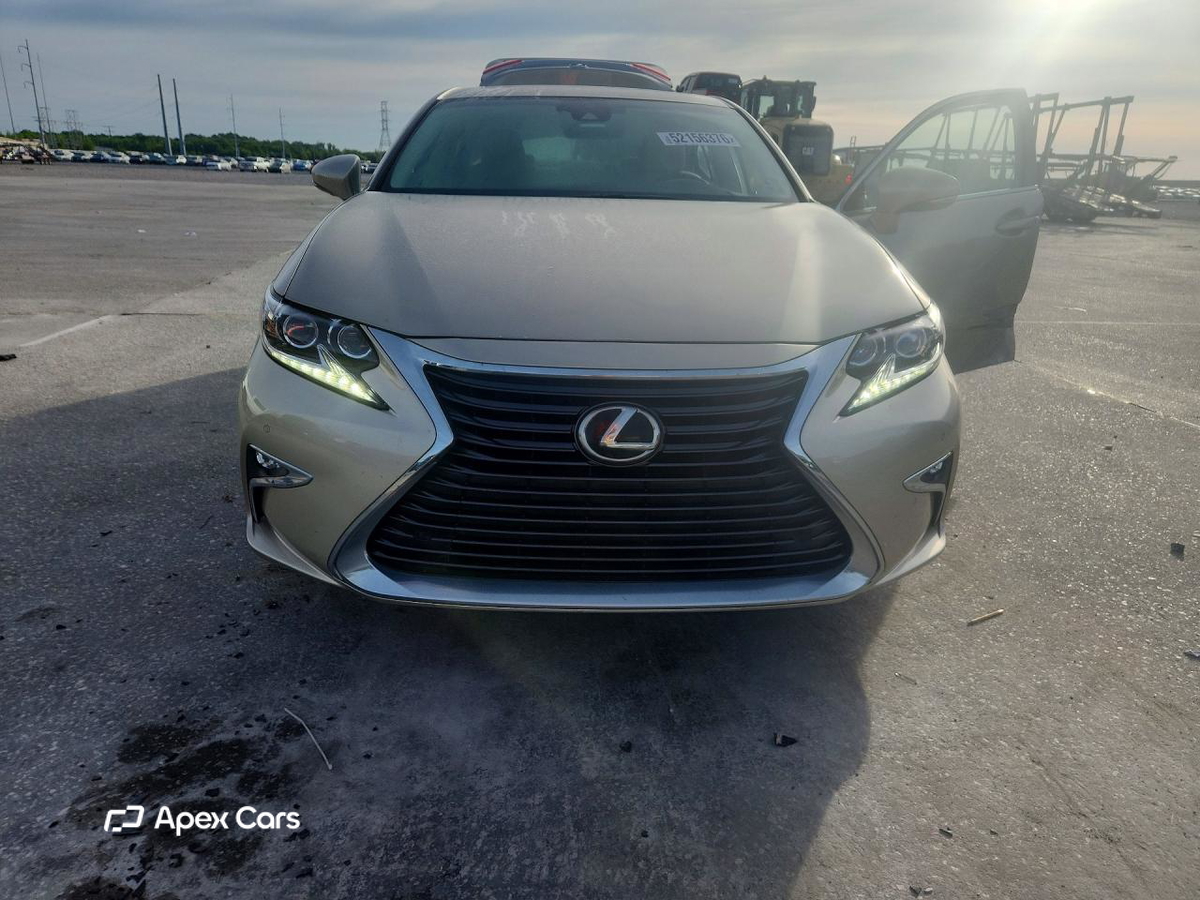 Lexus ES 2018